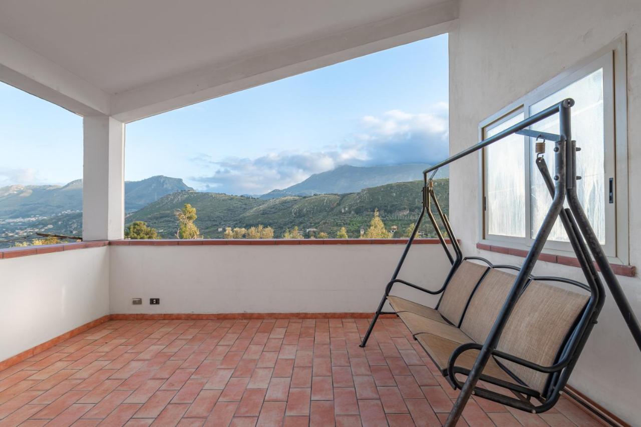 Appartamento In Villa Marlory Monreale Bagian luar foto